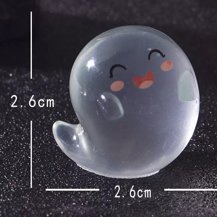 Ghost resin charm size and weight reference