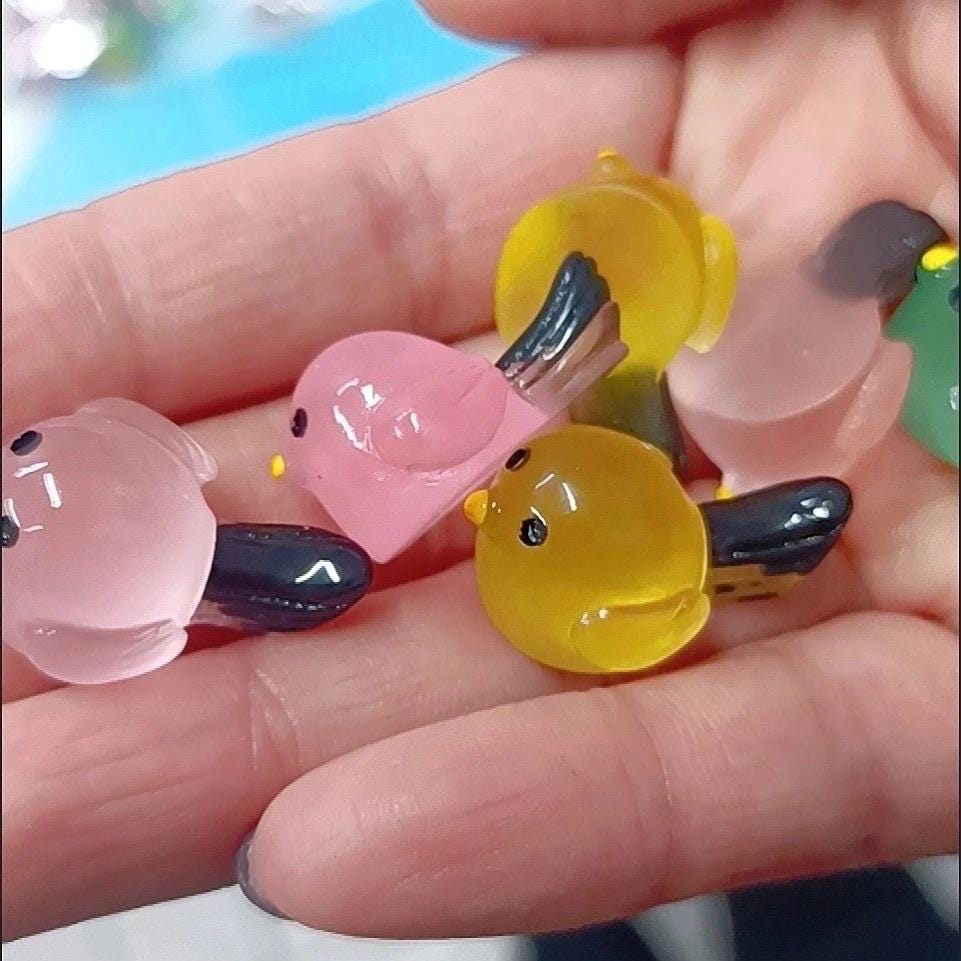 Glow in the Dark Bird Resin Charms luminous flatback resin cabochons for DIY crafts