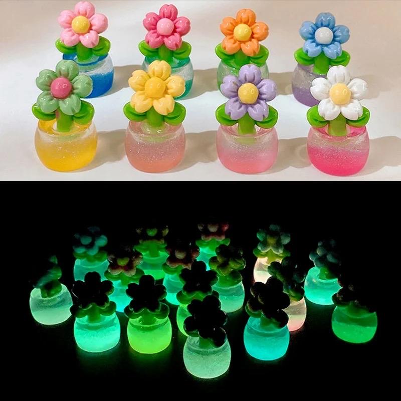 Glow in the Dark Flower Potted Plant Resin Charms | Luminous Flatback Cabochons for DIY Crafts & Phone Case Decoration (30x17mm)