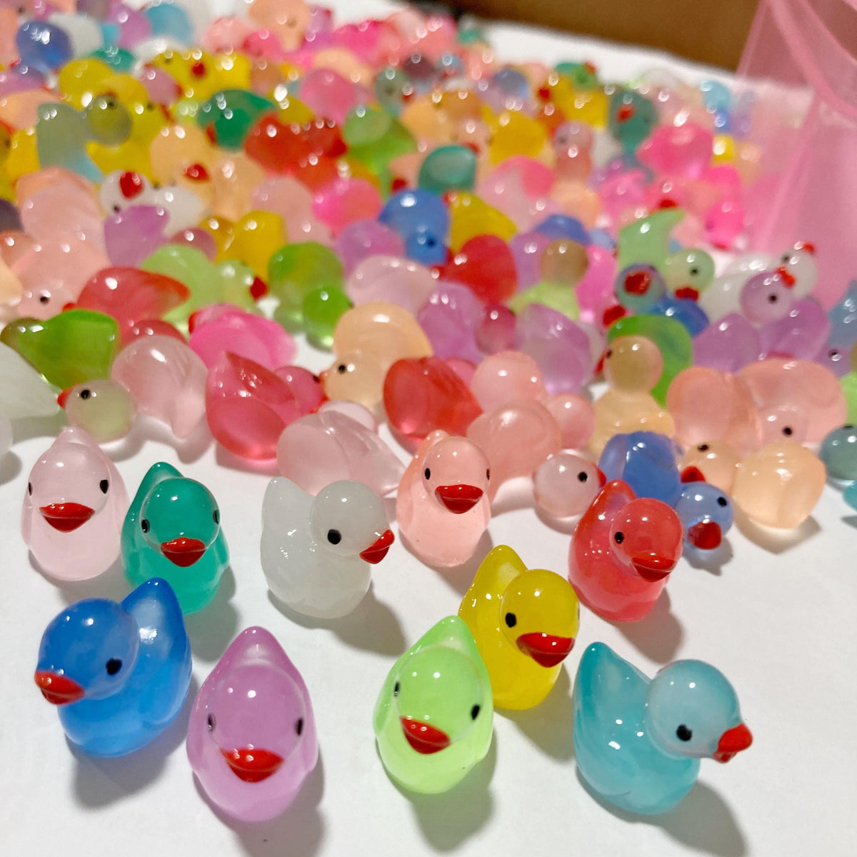 Glow in the Dark Colorful Duck Resin Charms | Luminous Flatback Cabochons for DIY Crafts & Phone Case Decoration (14x17mm)