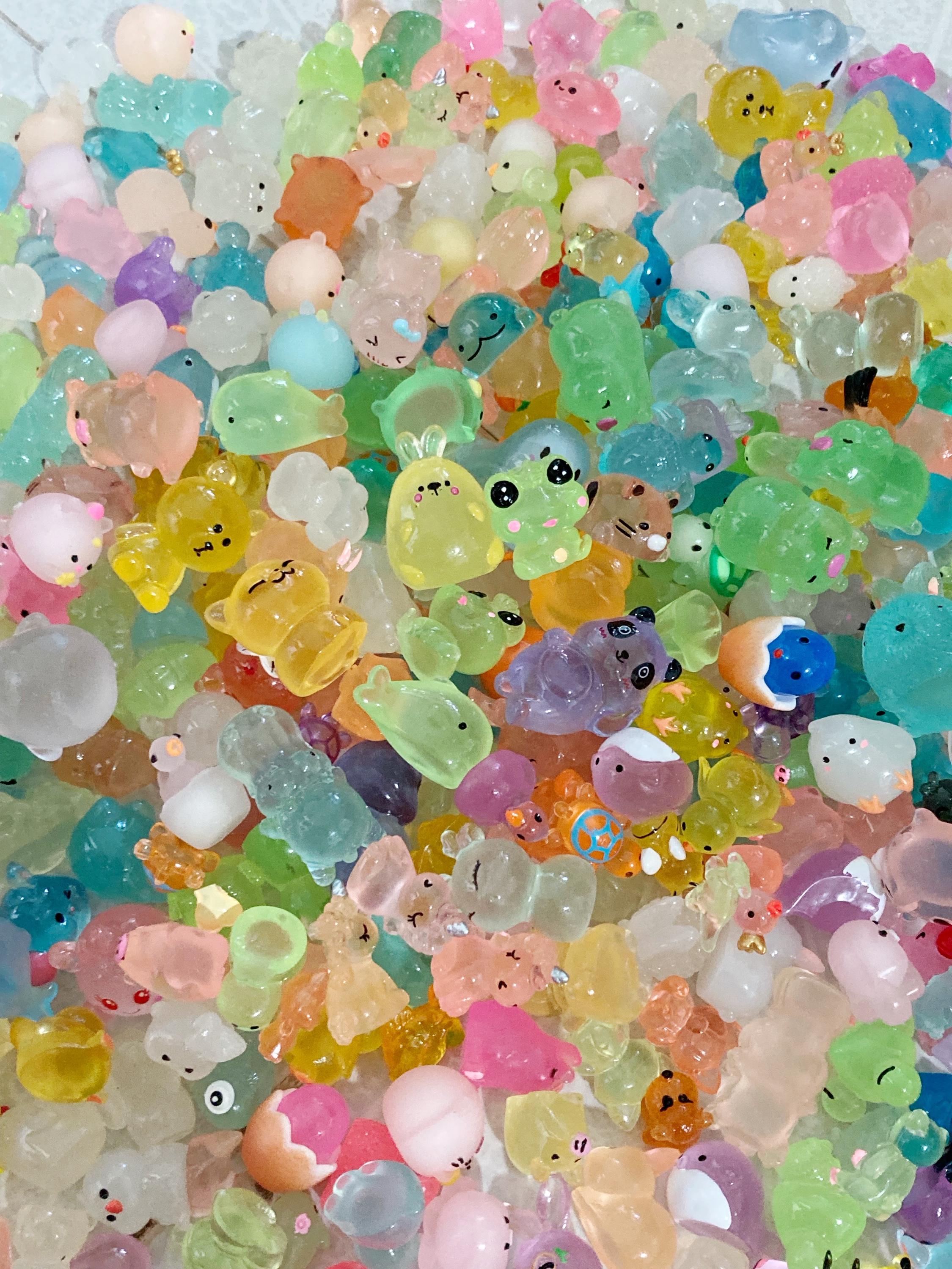 Glow in the Dark Animal Resin Charms | 20–35mm Flatback Cabochons