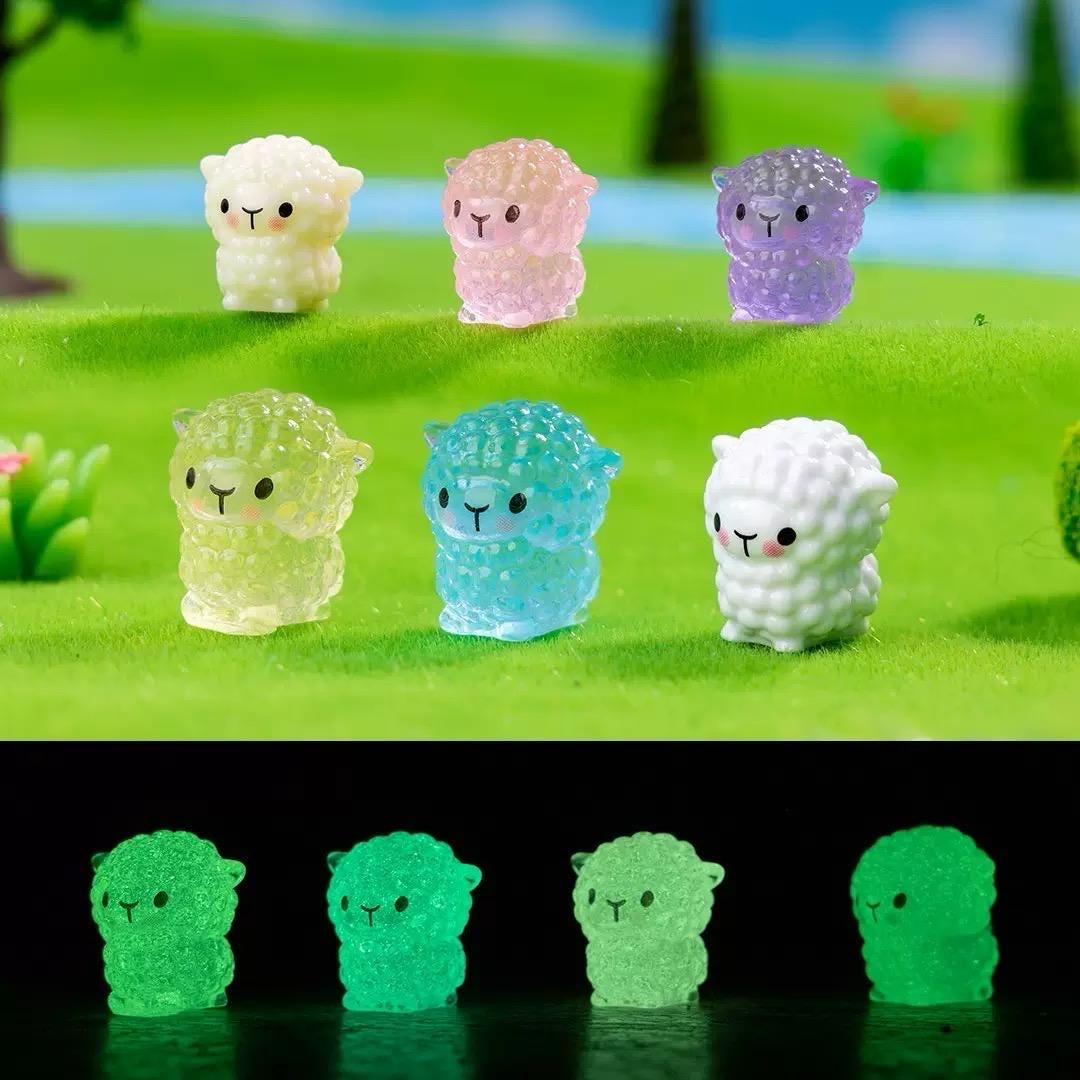 Glow in the Dark Sheep Resin Charms luminous flatback resin cabochons for DIY crafts