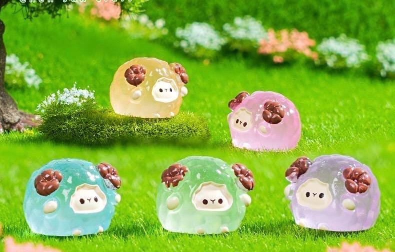 Glow in the Dark Sheep & Animal Resin Charms | Luminous Flatback Cabochons for DIY Crafts & Jewellery Making