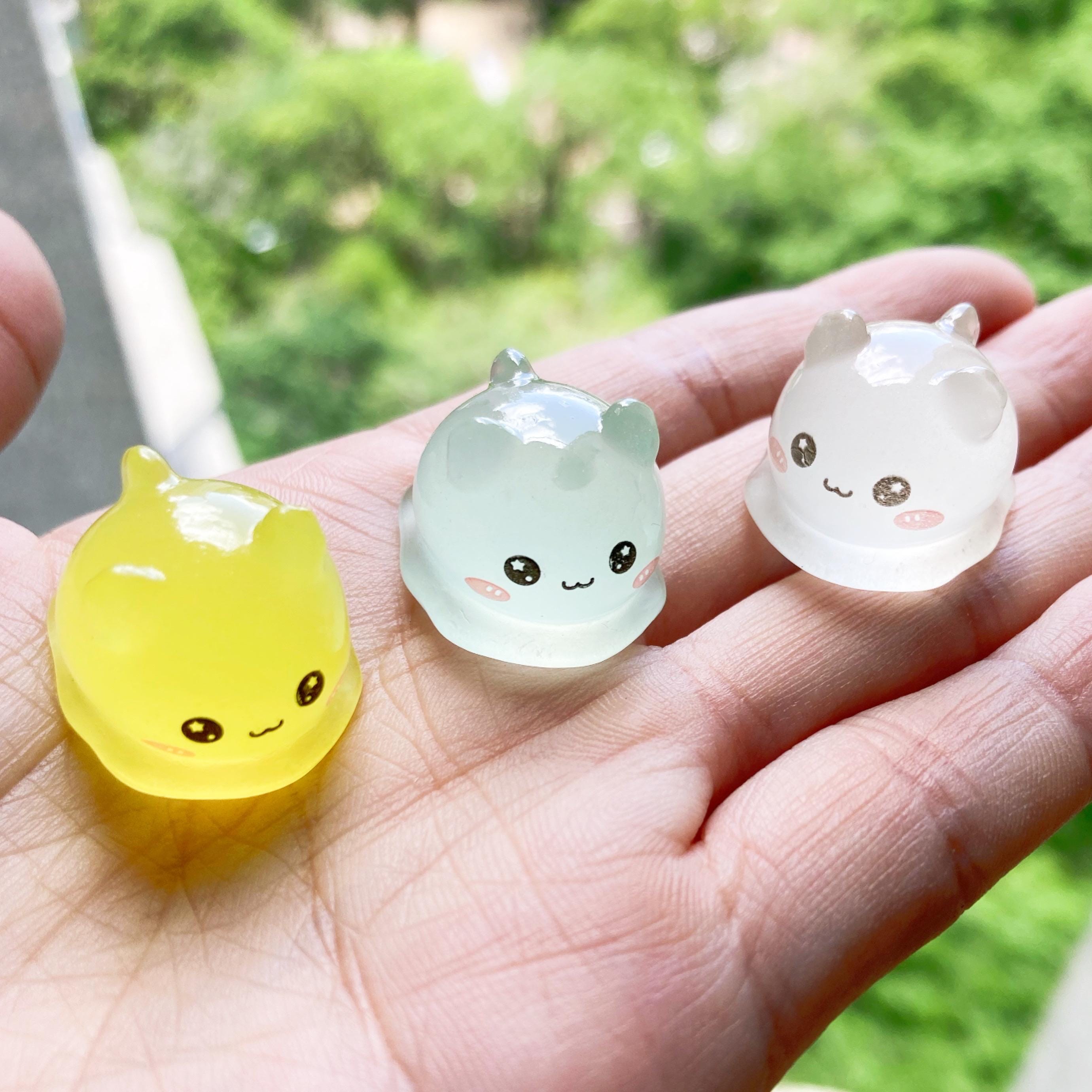 Glow in the dark animal resin charm cabochon for DIY crafts and decoden