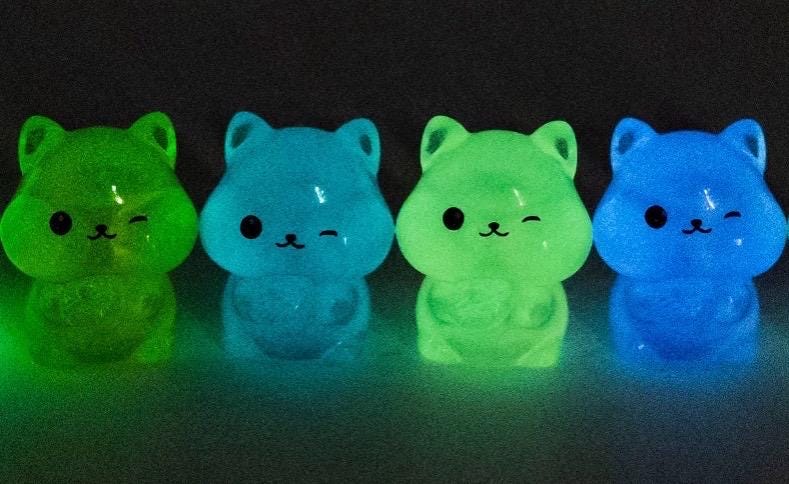 Glow in the Dark Squirrel Resin Charms luminous flatback resin cabochons for DIY crafts