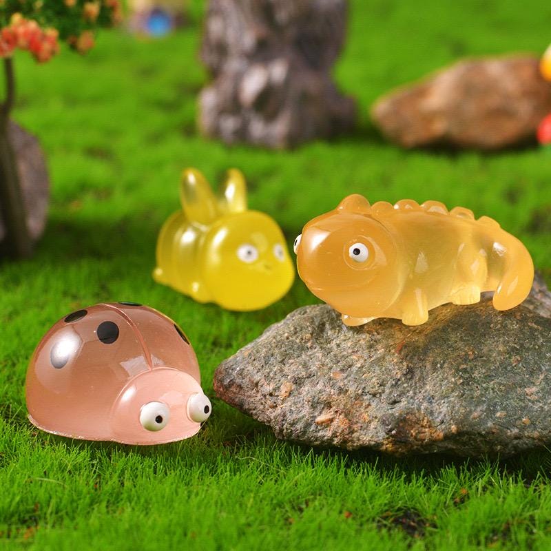 Glow in the dark insect resin charm cabochon for DIY crafts and decoden