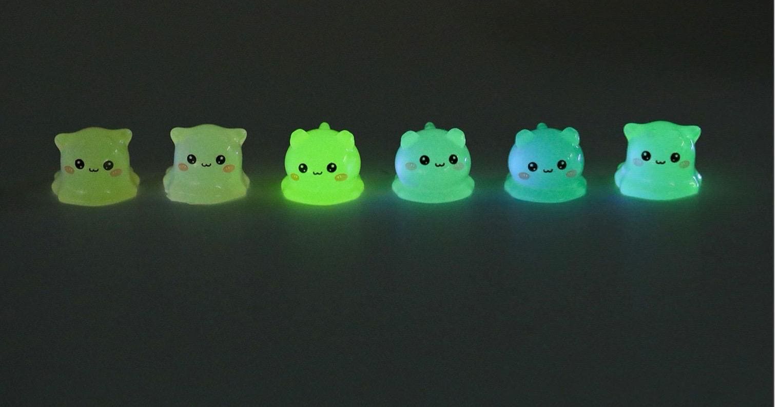 Glow in the dark animal resin charm cabochon for DIY crafts and decoden
