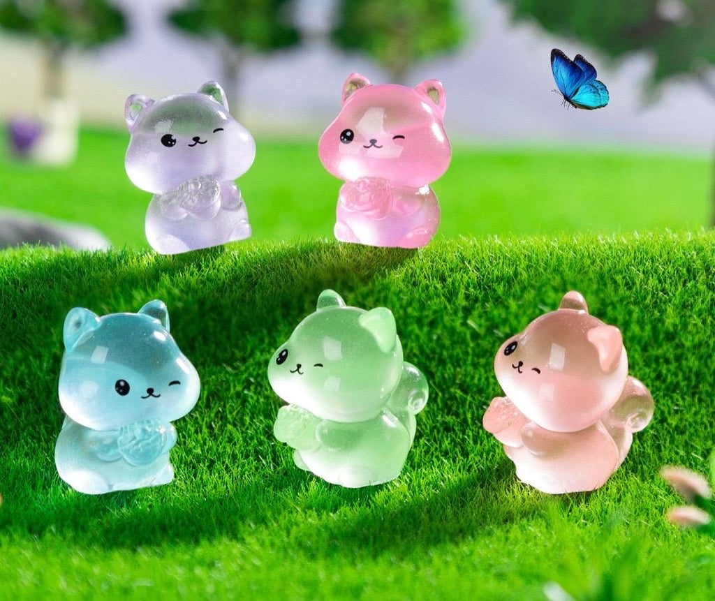 Glow in the Dark Squirrel Resin Charms luminous flatback resin cabochons for DIY crafts