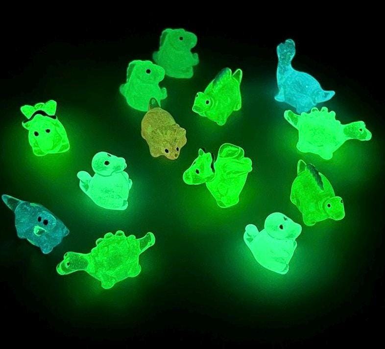 Glow in the Dark Dinosaur Resin Charms | Luminous Flatback Cabochons for DIY Crafts & Phone Case Decoration