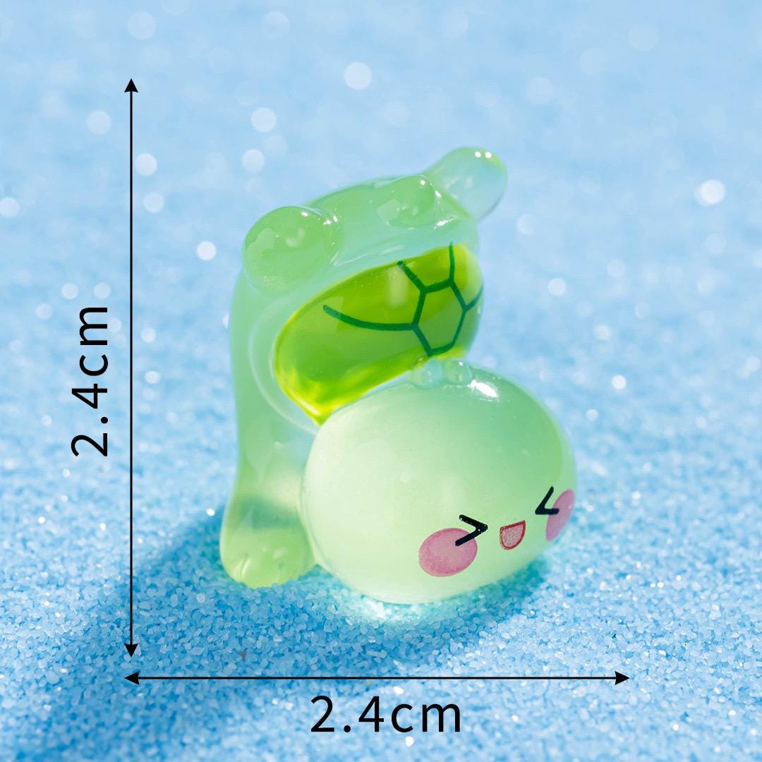 Mixed green turtle glow in the dark resin cabochons