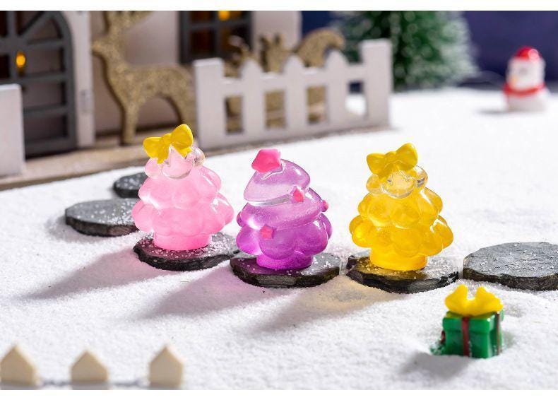 Glow in the dark Christmas tree resin cabochons 21 by 26mm