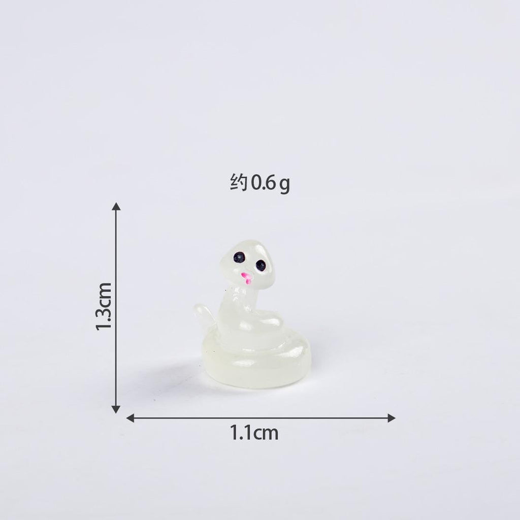 Glow in the Dark Snake Resin Charms | Luminous Colorful Flatback Cabochons for DIY Crafts, Jewellery Making & Earrings