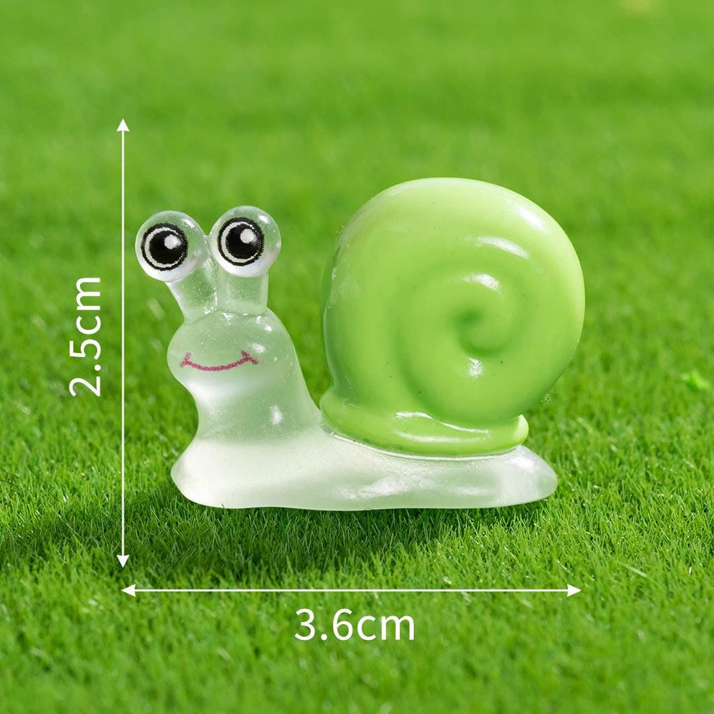 Glow in the Dark Snail Resin Charms luminous flatback resin cabochons for DIY crafts