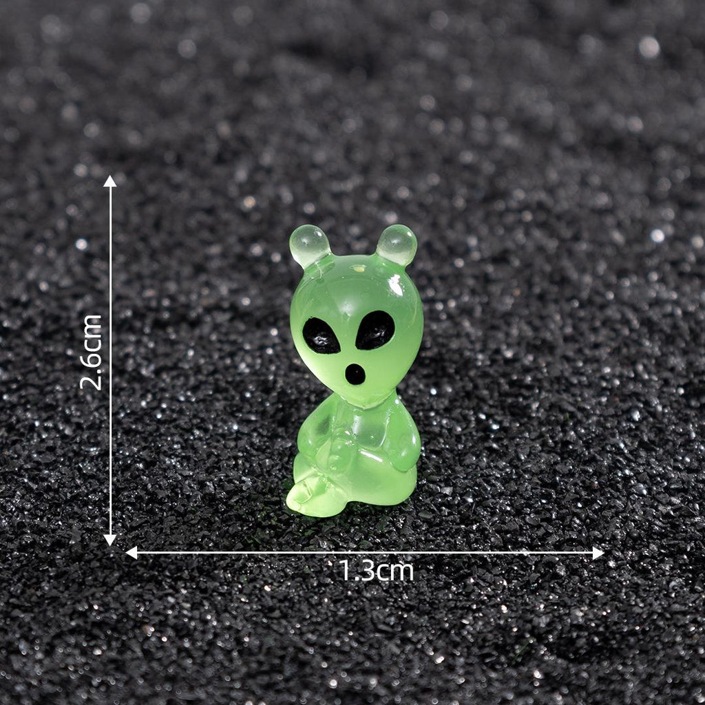 Glow in the Dark Alien Resin Charms | Luminous Space Creature Flatback Cabochons for DIY Crafts, Jewellery Making & Earrings