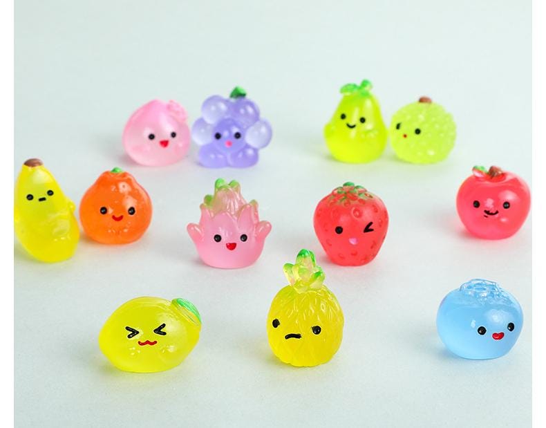 Glow in the Dark Fruit Resin Charms | Luminous Flatback Cabochons for DIY Crafts & Phone Case Decoration (20-35mm)