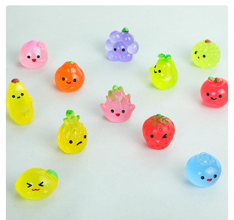 Glow in the Dark Fruit Resin Charms | Luminous Flatback Cabochons for DIY Crafts & Phone Case Decoration (20-35mm)